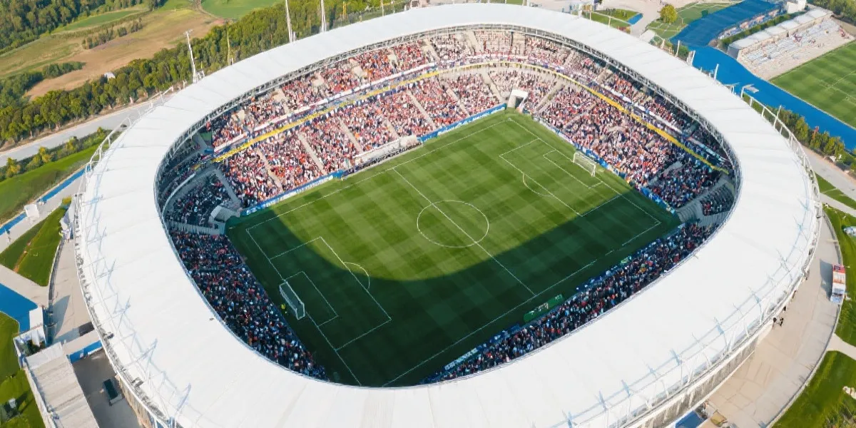 世界杯足球场新闻焦点图